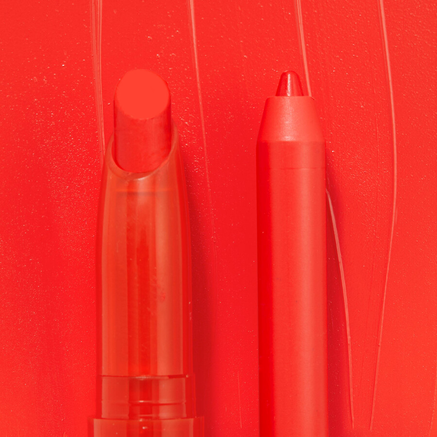 set di matite e stick per labbra